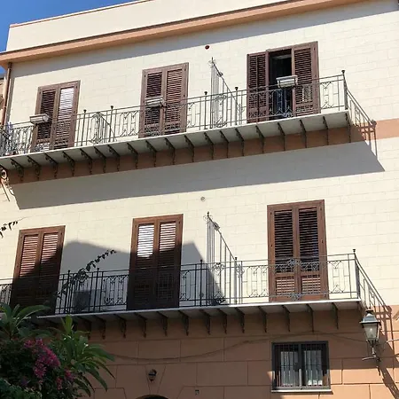 Le Quattro Chiavi Apartment Palermo Exterior photo